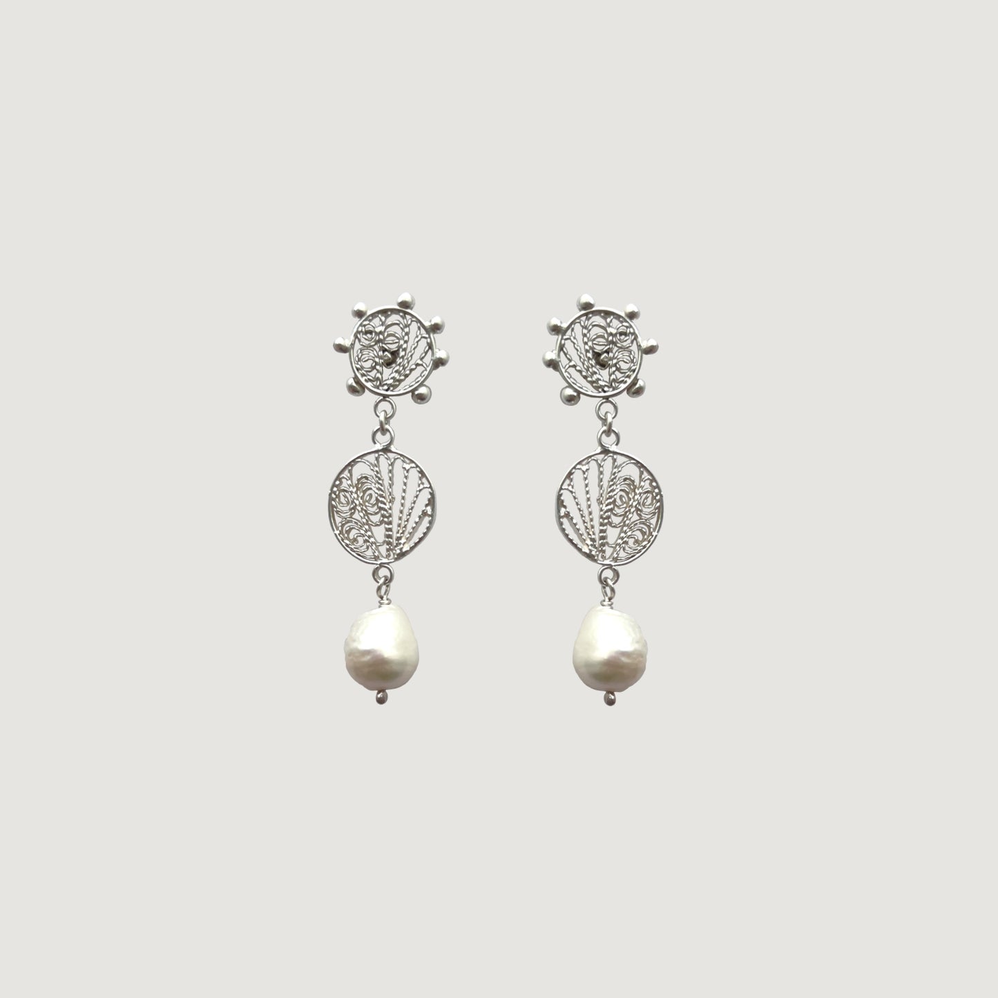 Aretes Laura