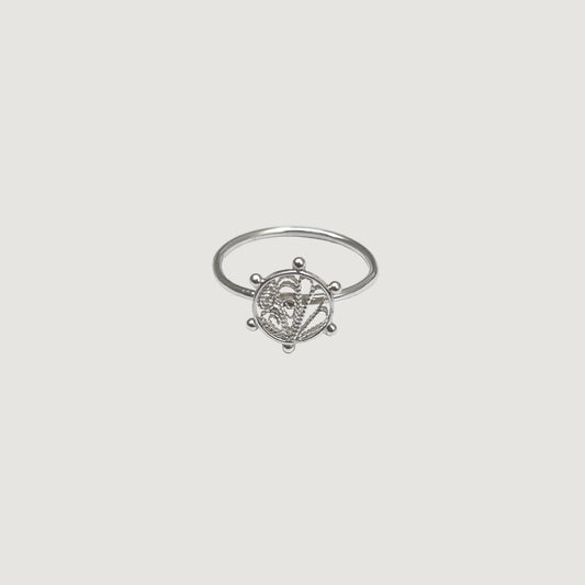 Anillo Laura